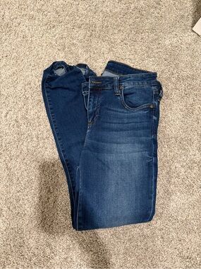 Kut from the Kloth Women’s Skinny Jeans in Dark Blue Wash 6S